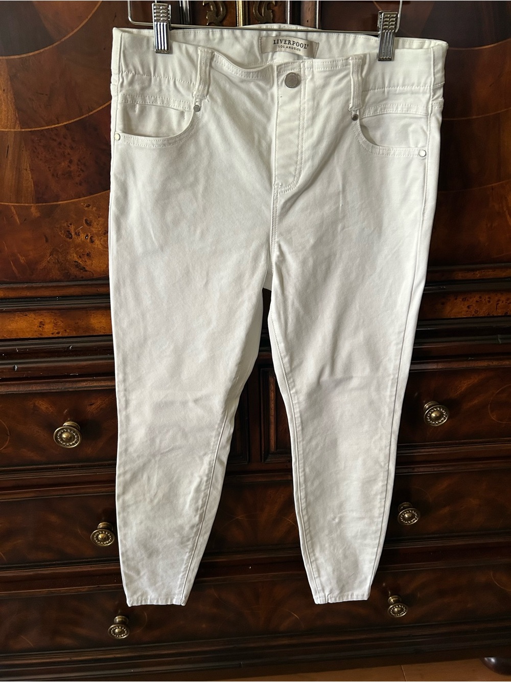 Liverpool Jeans Company White Skinny Jeans with Branded Button